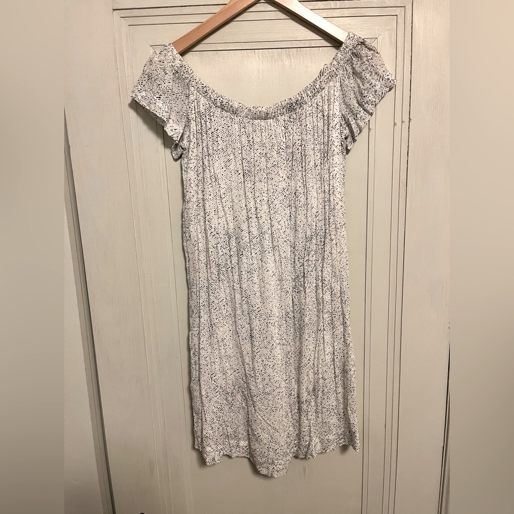 Cloth & Stone off the shoulder dress